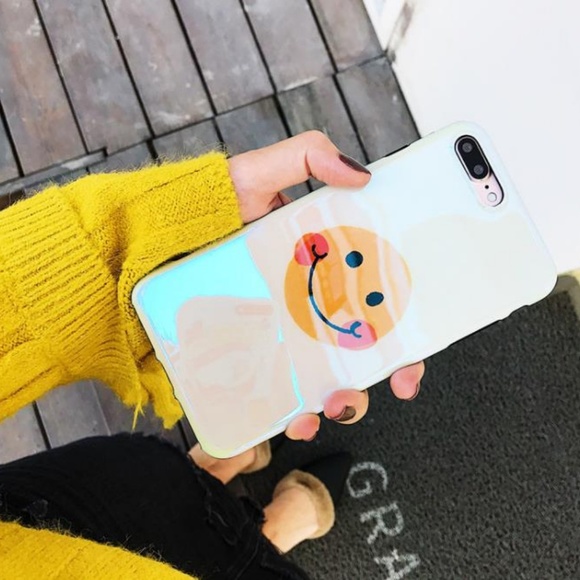 NEW iPhone Max/XR/XS/X/7/8/Plus Smiley Face Case - Picture 6 of 8